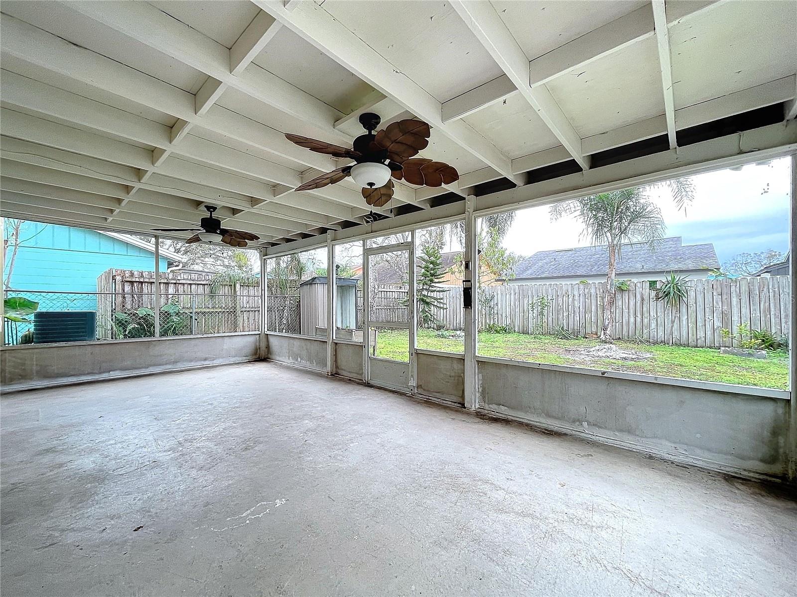 1426 PERSIMMON WAY, LAKELAND, FL, 33811