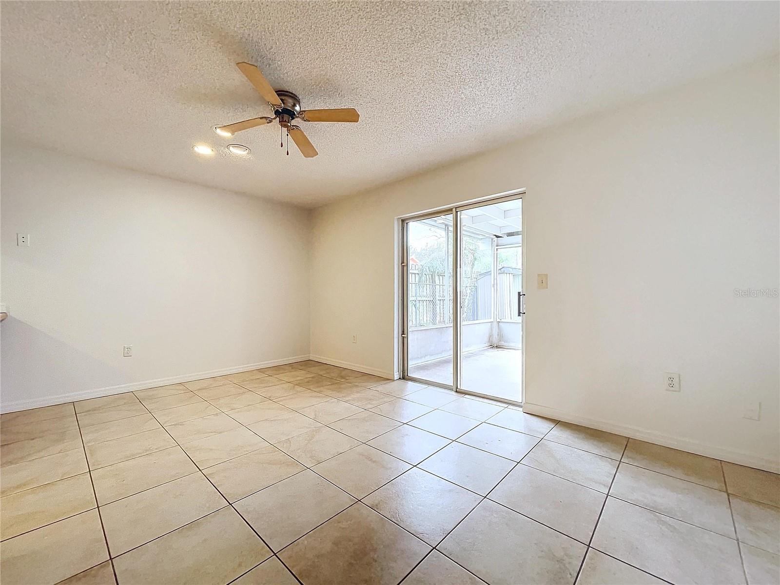 1426 PERSIMMON WAY, LAKELAND, FL, 33811