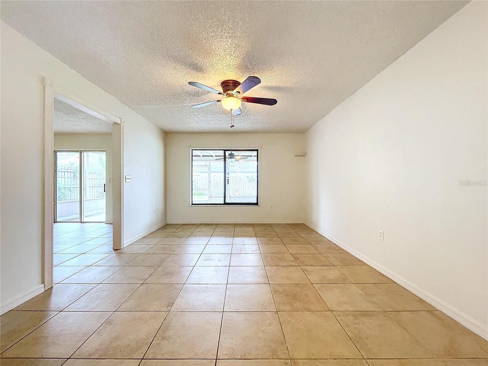 1426 PERSIMMON WAY, LAKELAND, FL, 33811