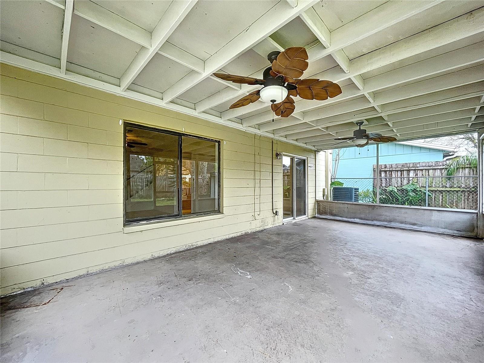 1426 PERSIMMON WAY, LAKELAND, FL, 33811