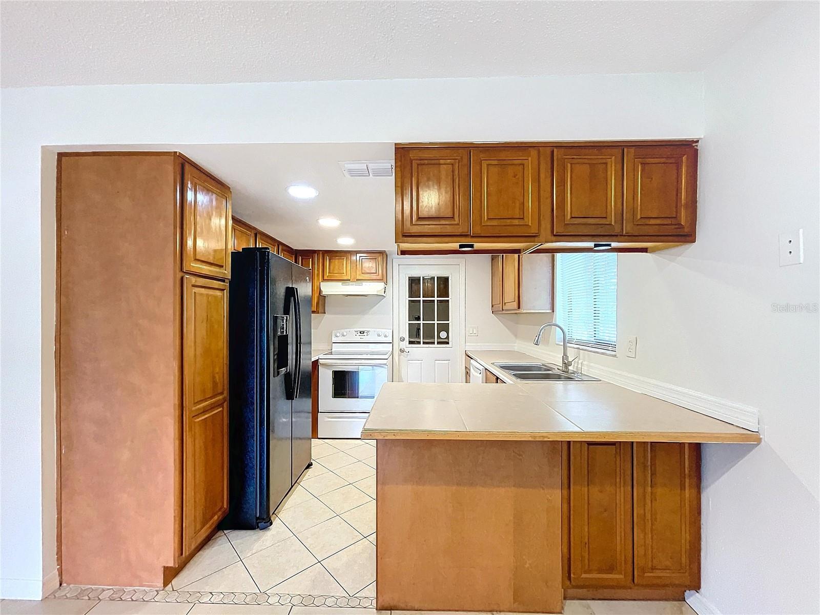 1426 PERSIMMON WAY, LAKELAND, FL, 33811