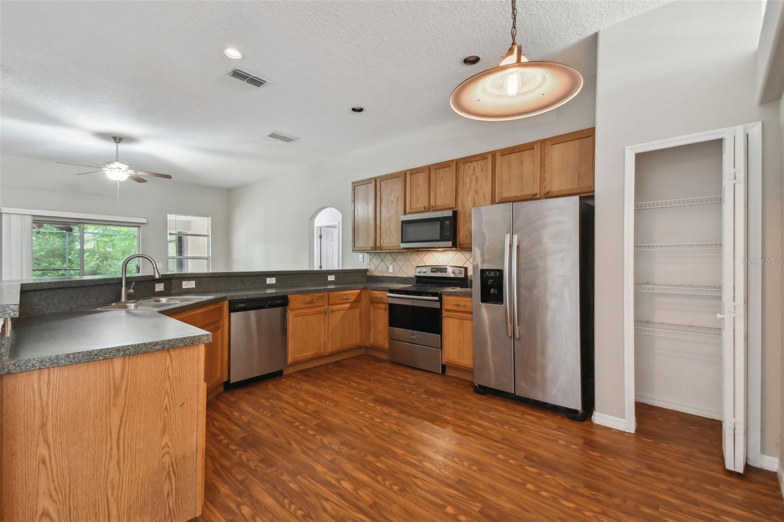 1561 E MERRICK DR, DELTONA, FL, 32738