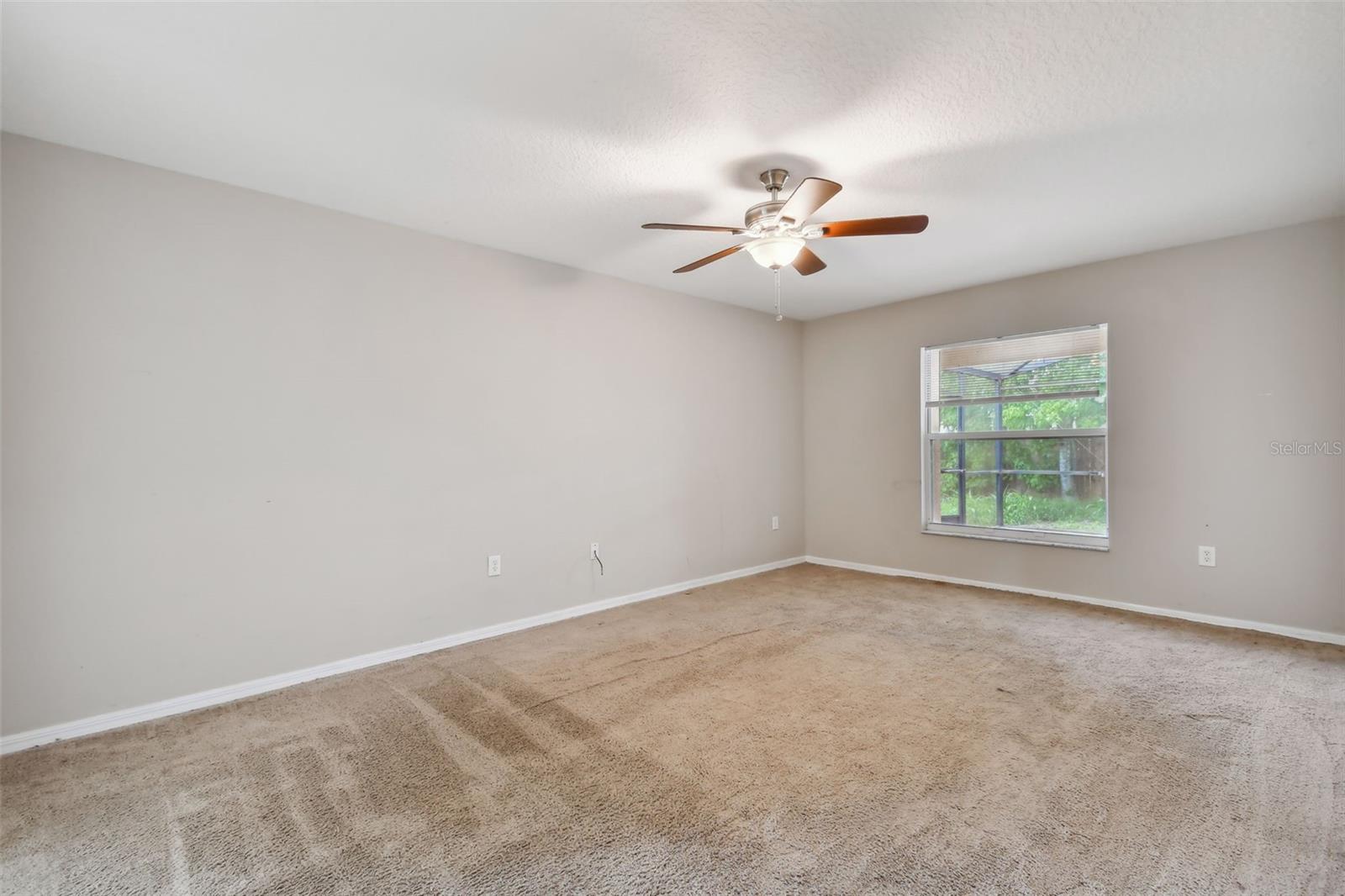 1561 E MERRICK DR, DELTONA, FL, 32738