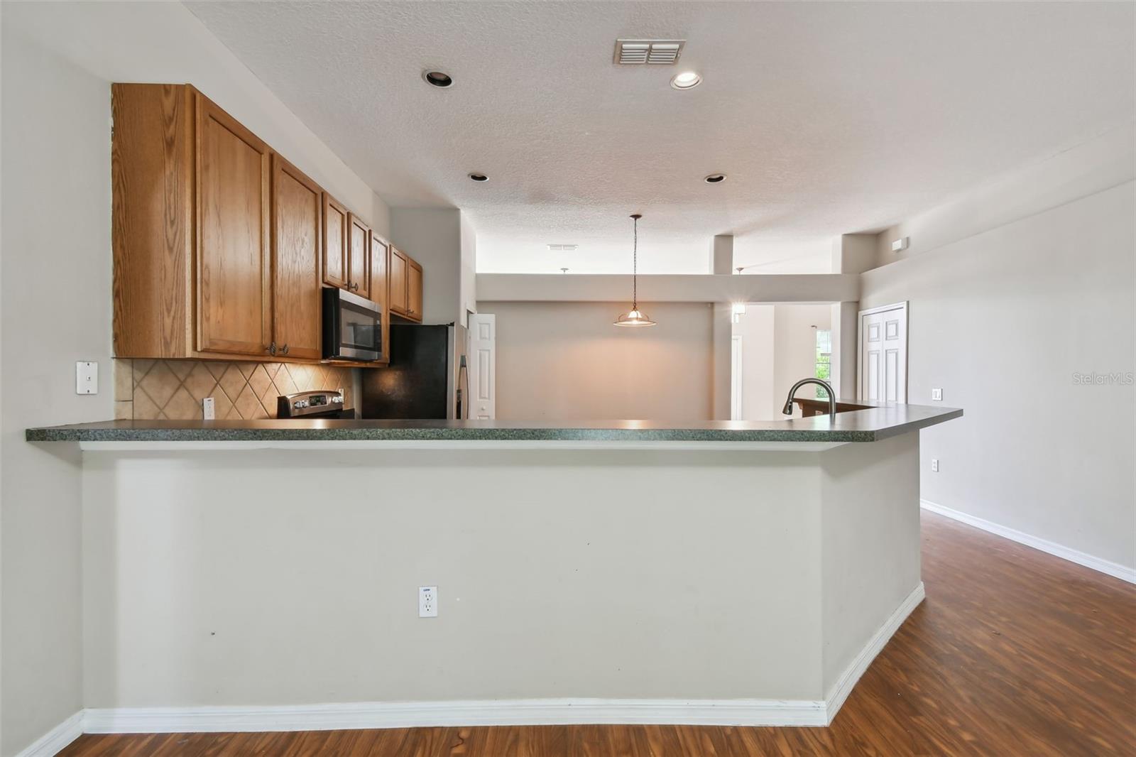 1561 E MERRICK DR, DELTONA, FL, 32738