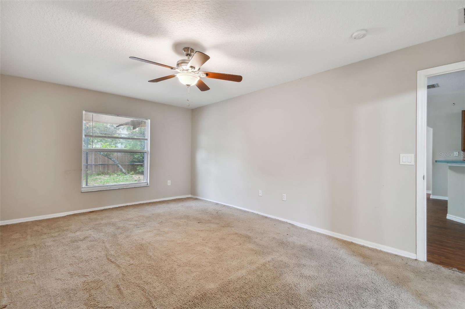 1561 E MERRICK DR, DELTONA, FL, 32738