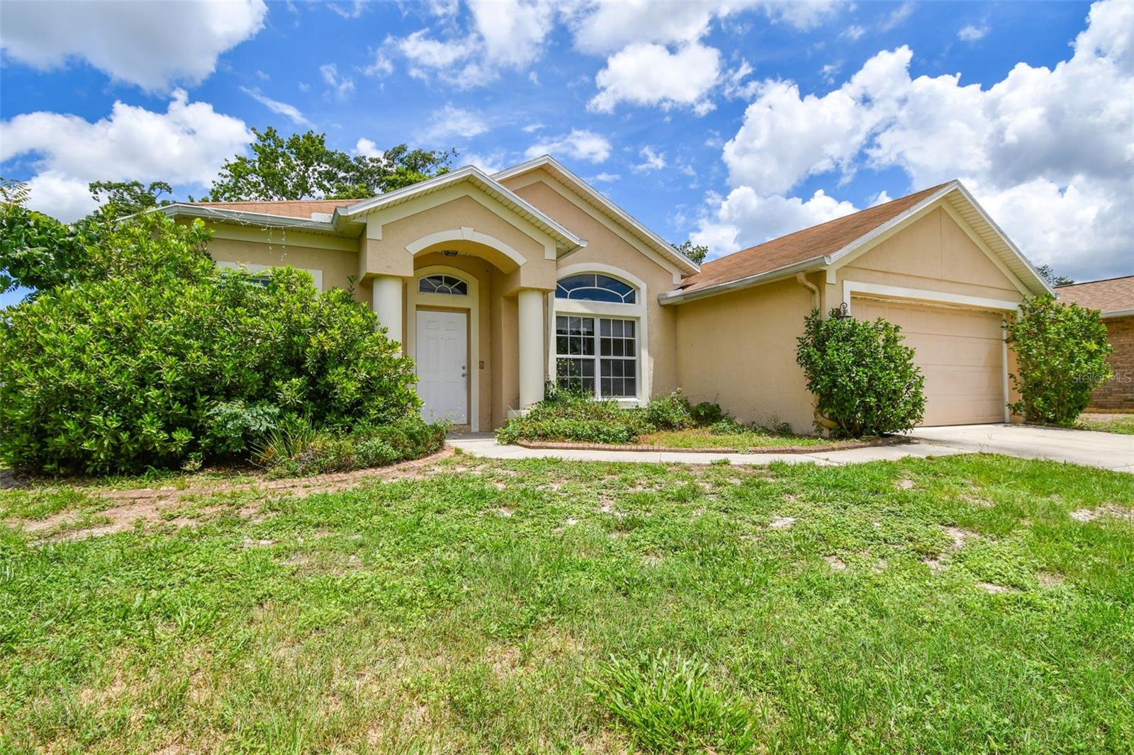 1561 E MERRICK DR, DELTONA, FL, 32738