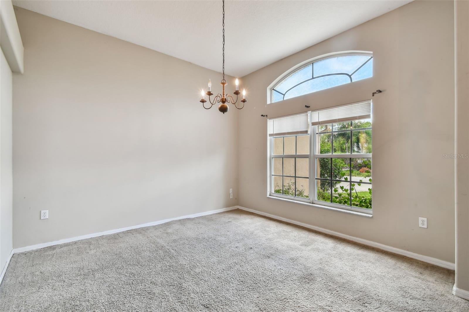 1561 E MERRICK DR, DELTONA, FL, 32738