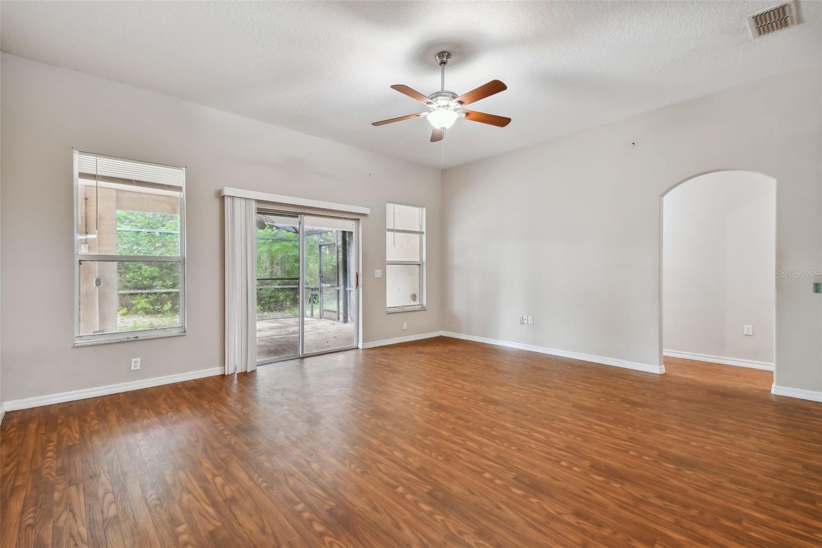 1561 E MERRICK DR, DELTONA, FL, 32738
