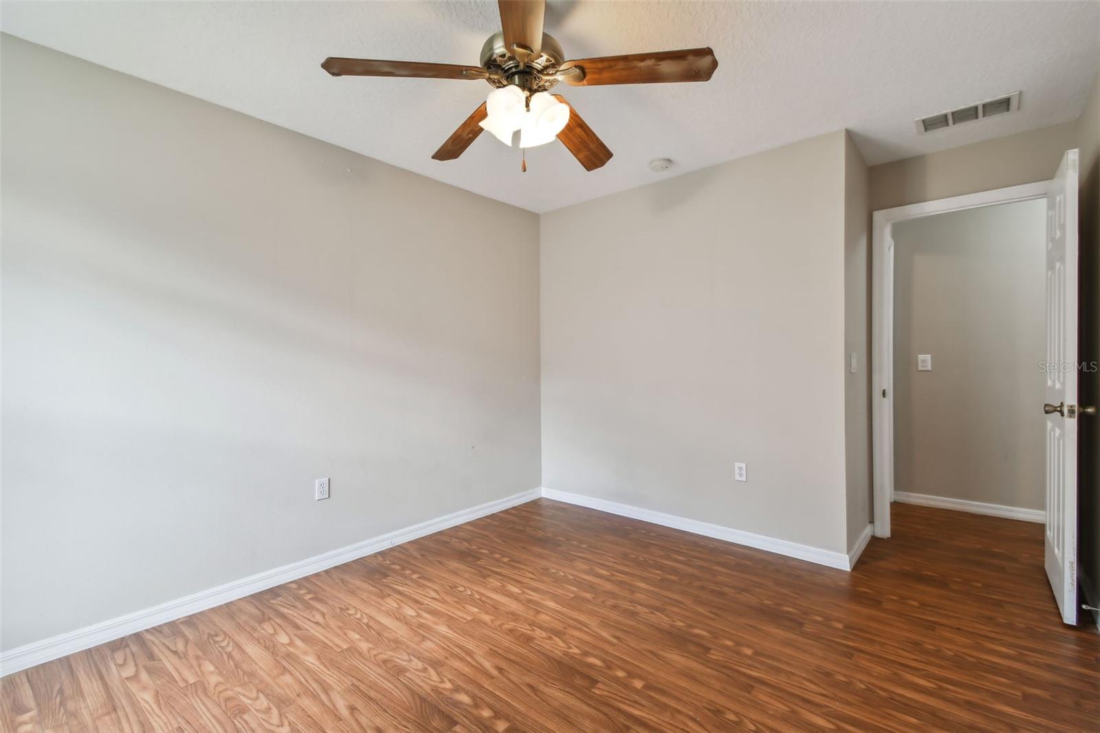1561 E MERRICK DR, DELTONA, FL, 32738