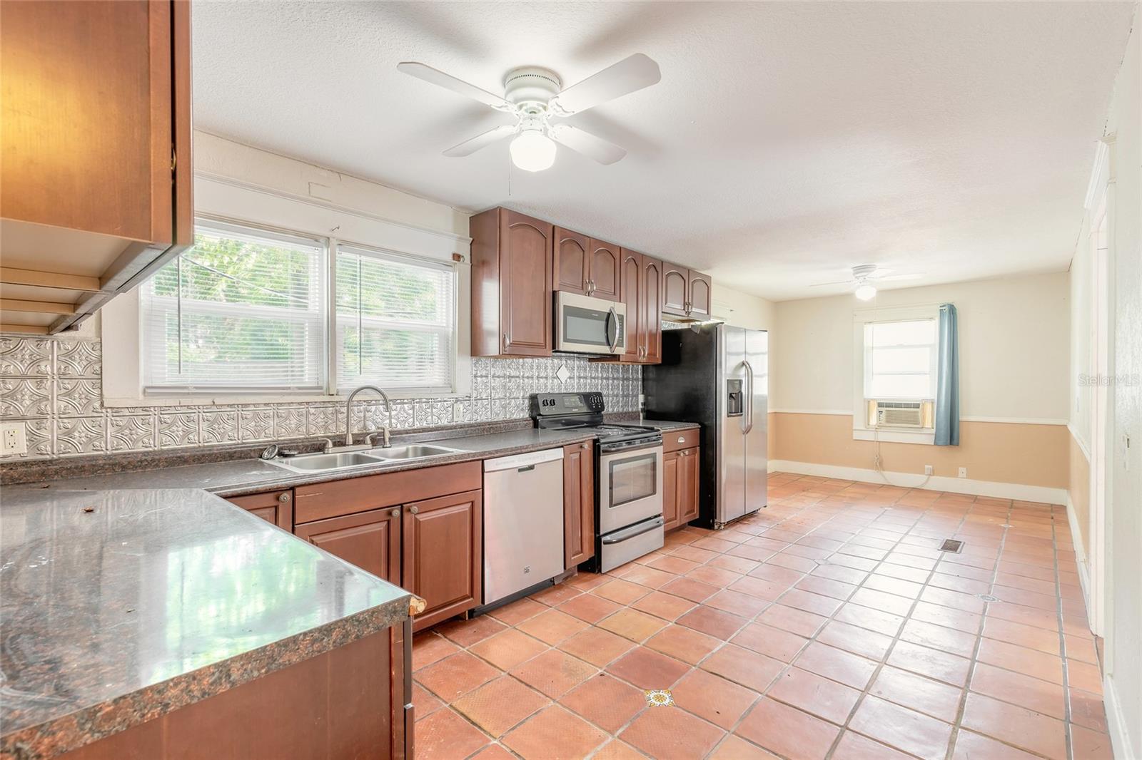 724 N OLEANDER AVE, DAYTONA BEACH, FL, 32118