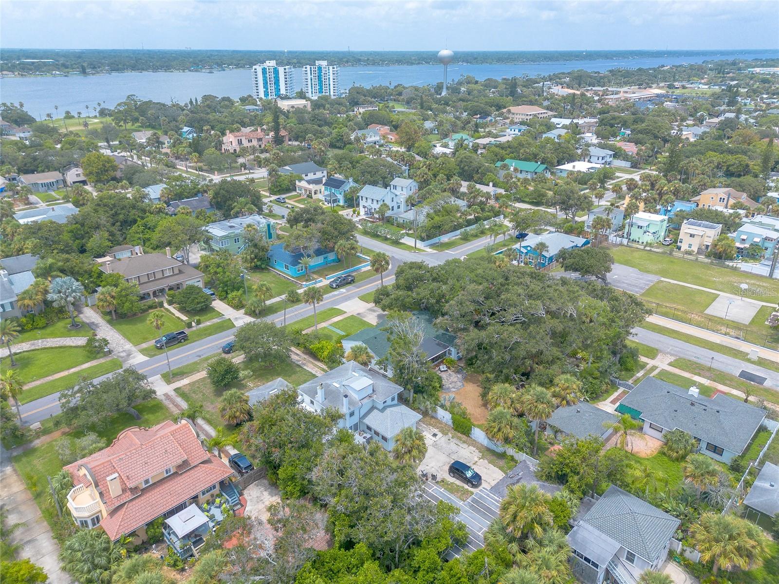 724 N OLEANDER AVE, DAYTONA BEACH, FL, 32118