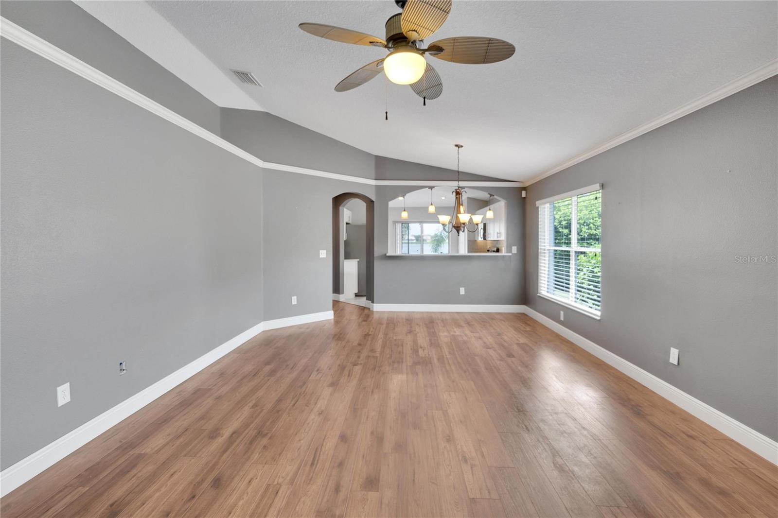 907 SEMINOLE SKY DR, RUSKIN, FL, 33570