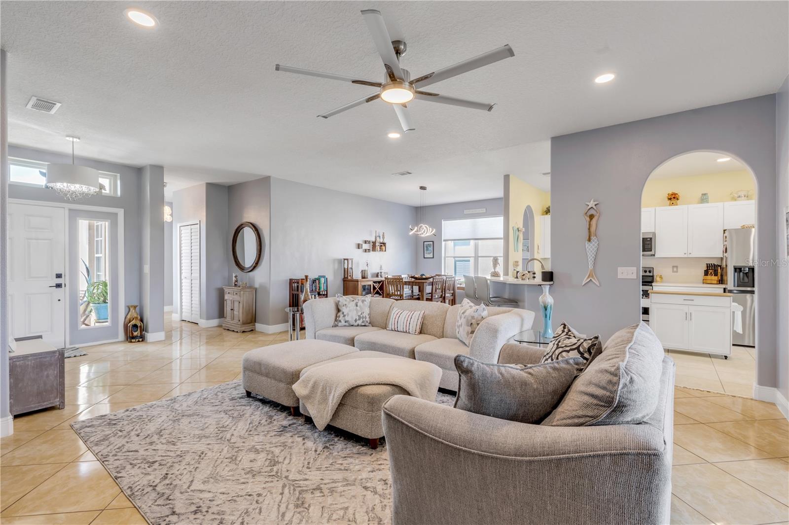 341 PERFECT DR, DAYTONA BEACH, FL, 32124
