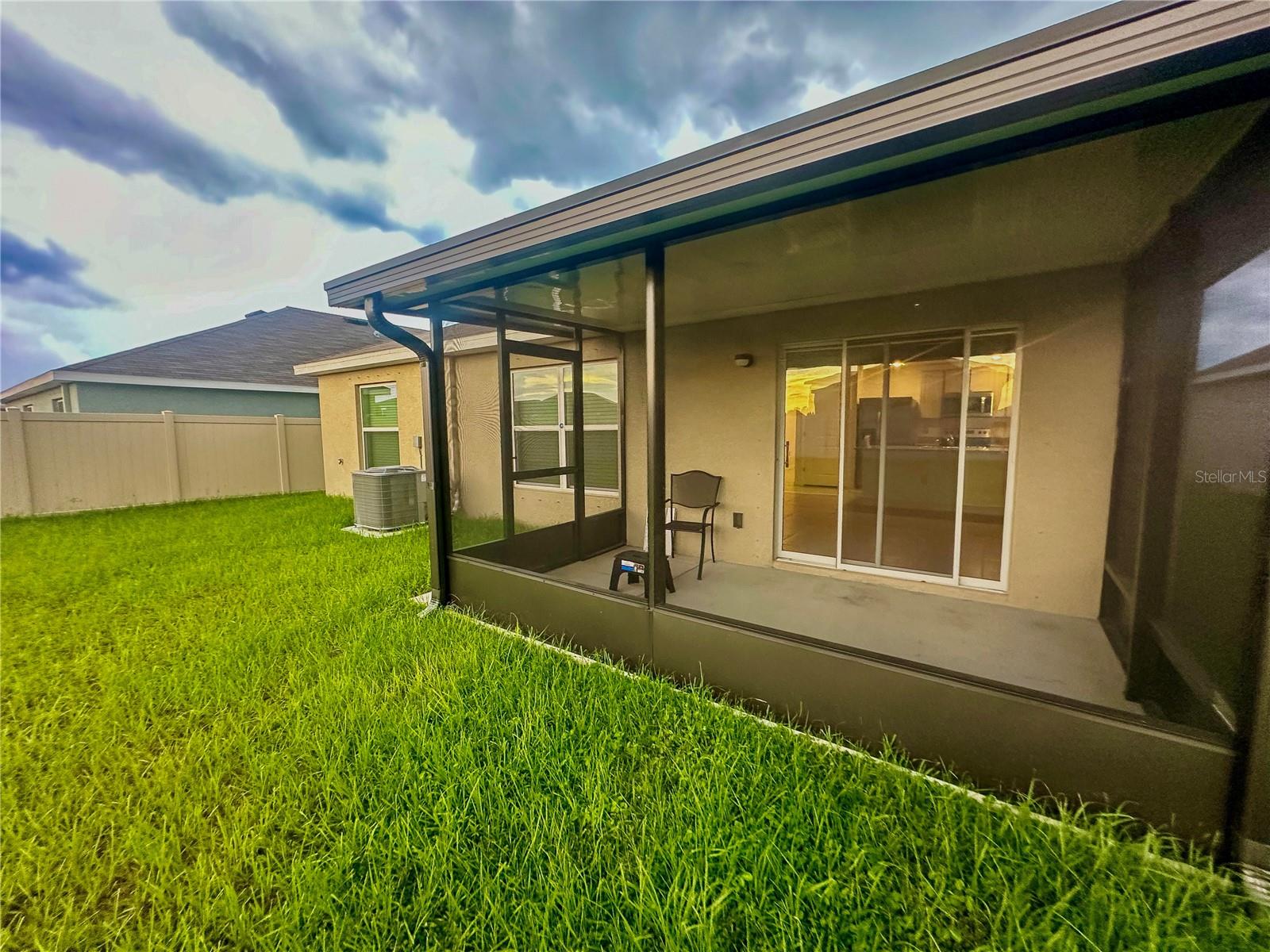 16717 PARKER RIVER ST, WIMAUMA, FL, 33598
