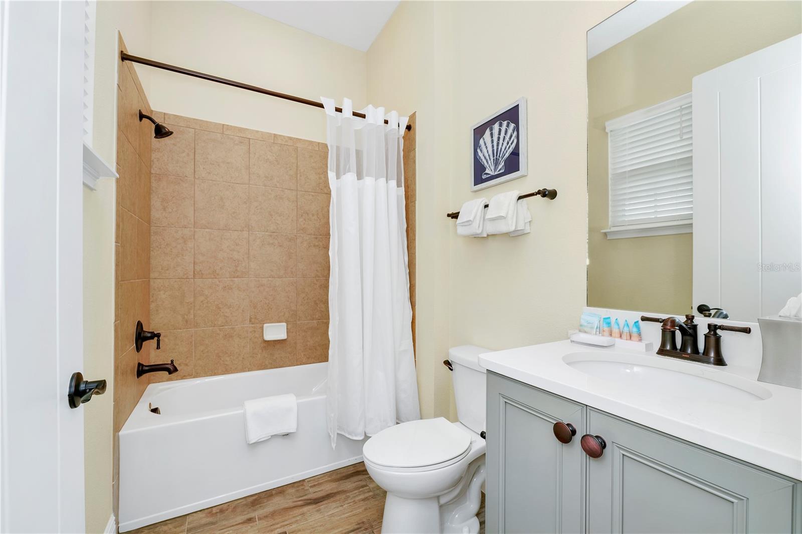 8024 SURF ST, KISSIMMEE, FL, 34747
