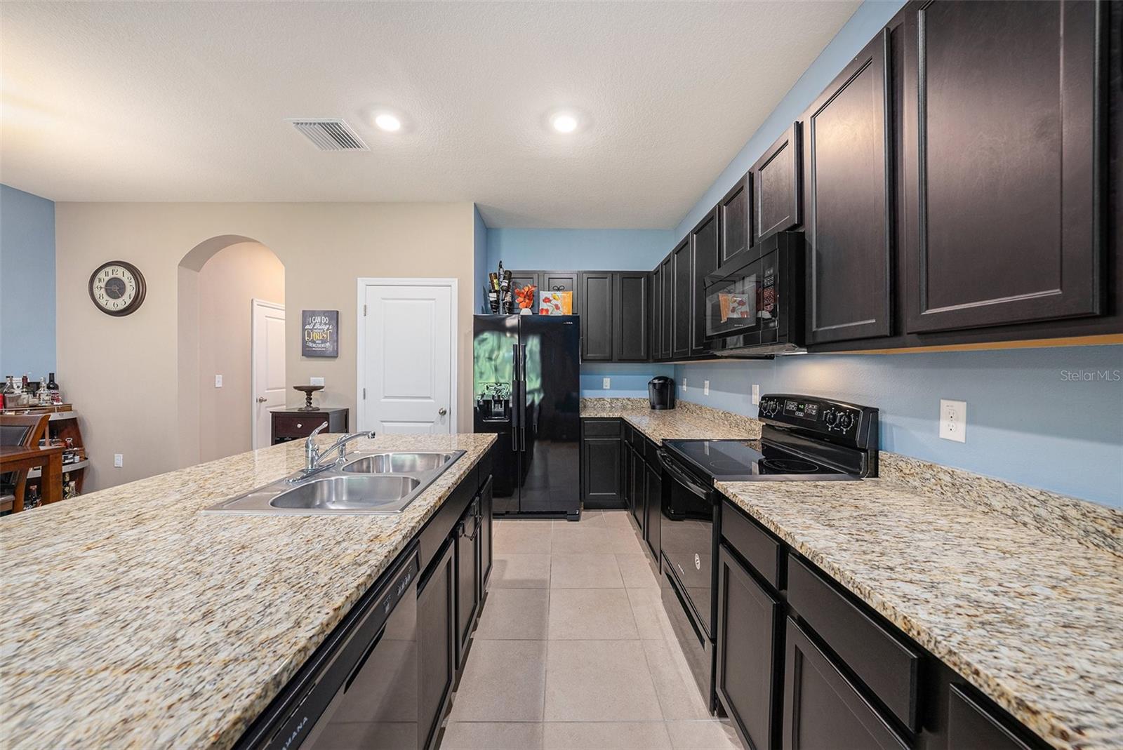 1898 HOVENWEEP RD, WESLEY CHAPEL, FL, 33543