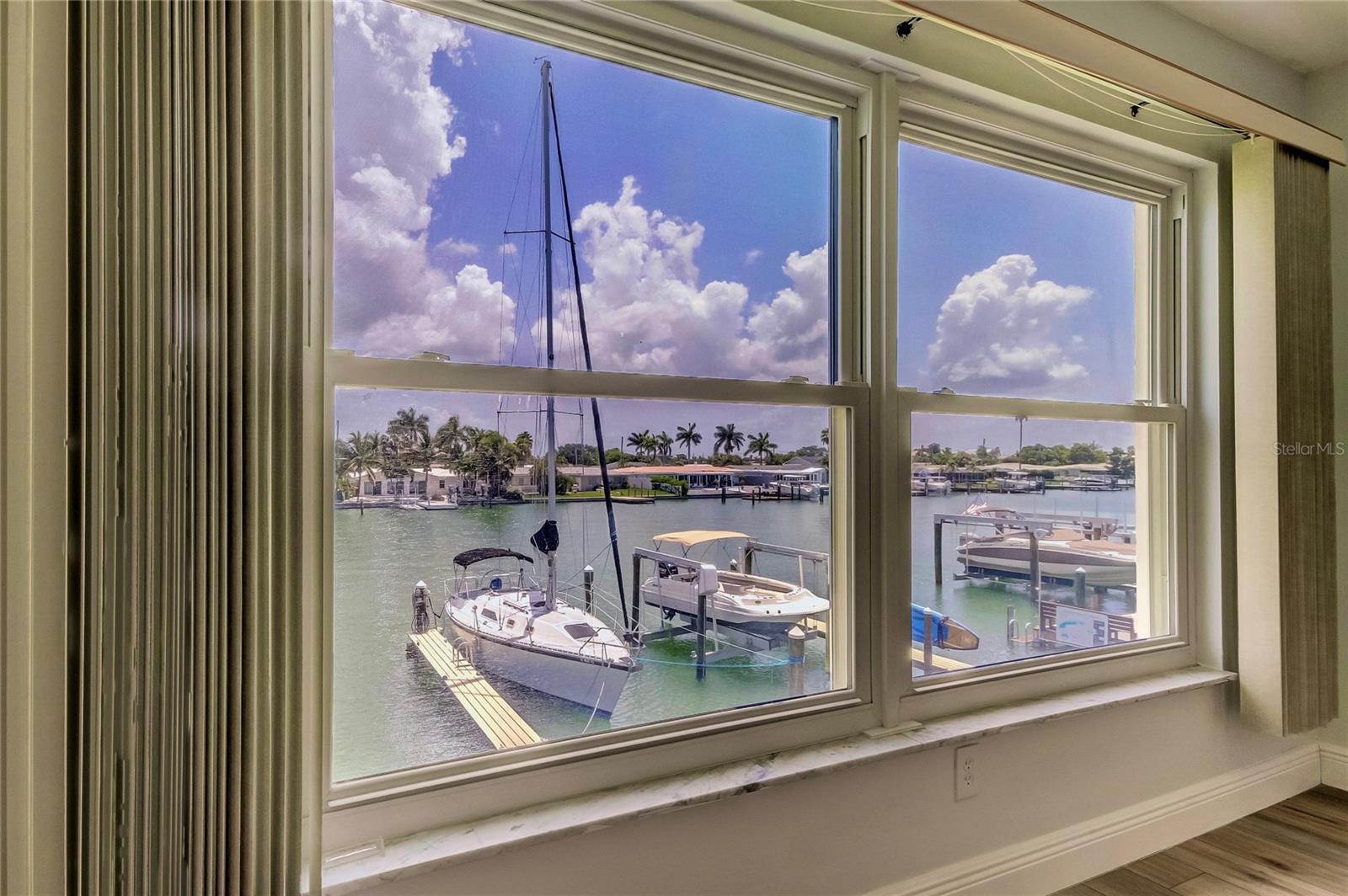 12405 3RD ST E #202, TREASURE ISLAND, FL, 33706