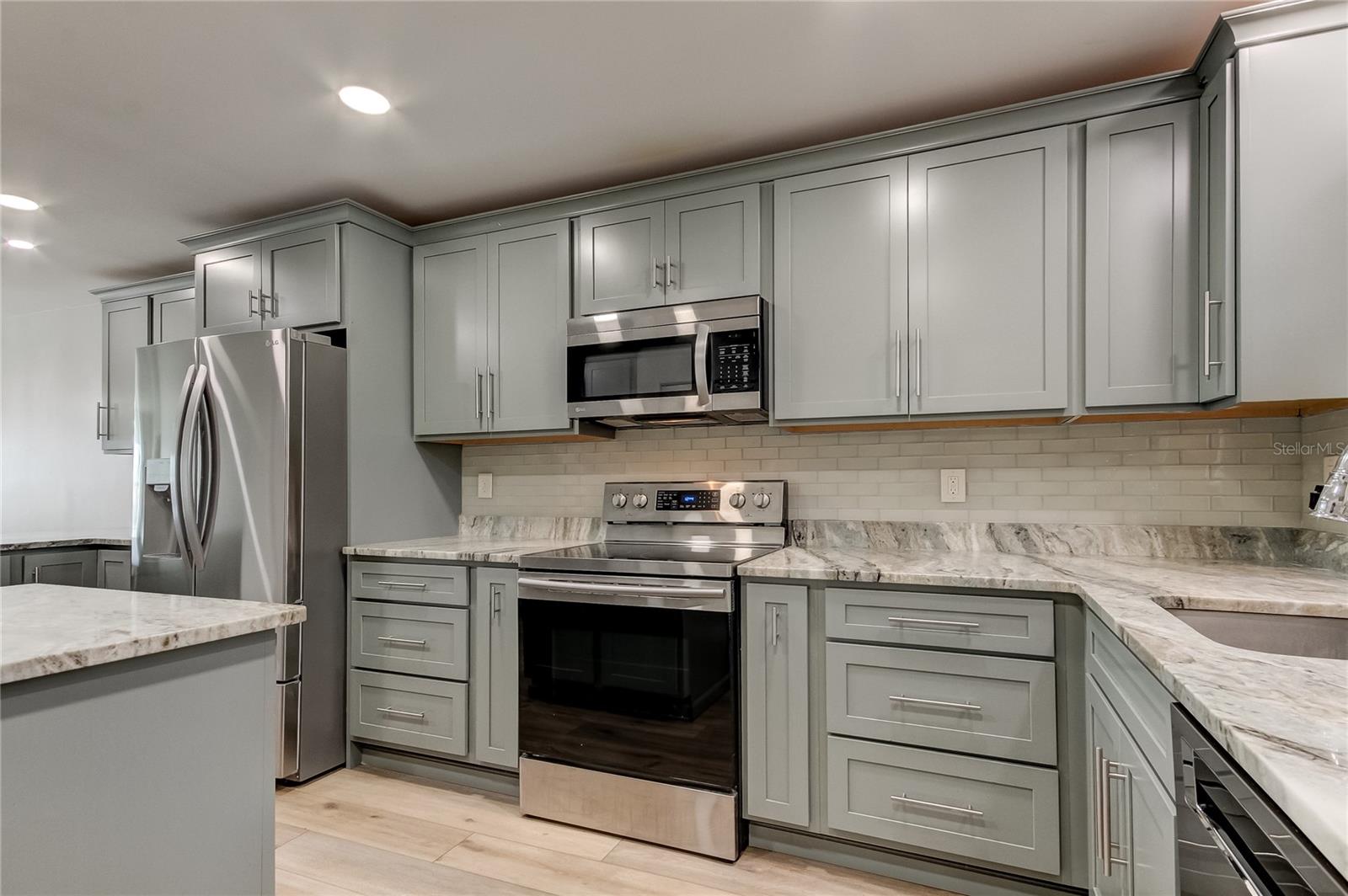 12405 3RD ST E #202, TREASURE ISLAND, FL, 33706