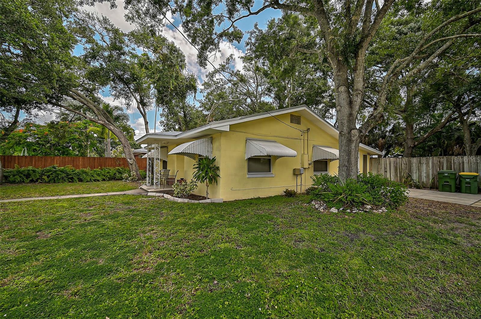 628 N ORANGE AVE, SARASOTA, FL, 34236