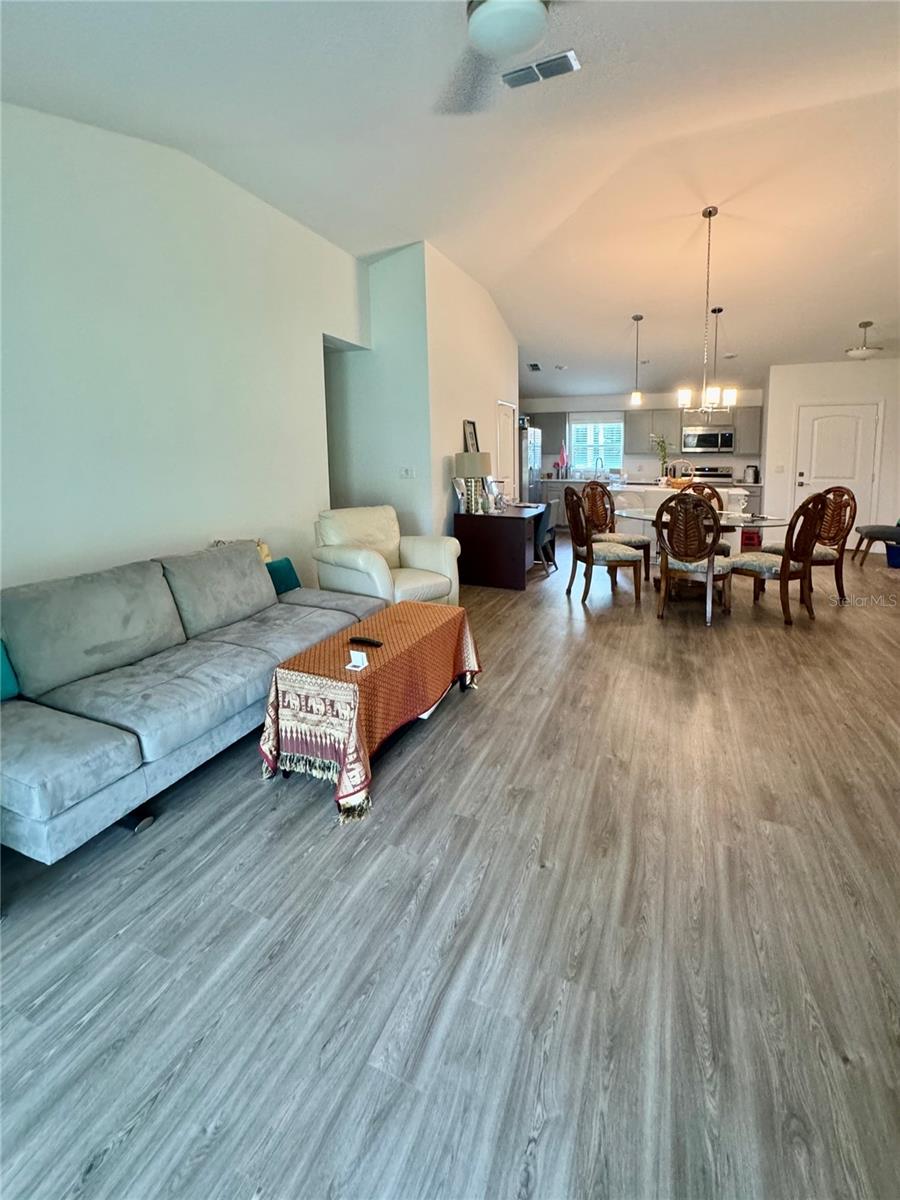 196 FRONTIER DR, PALM COAST, FL, 32137