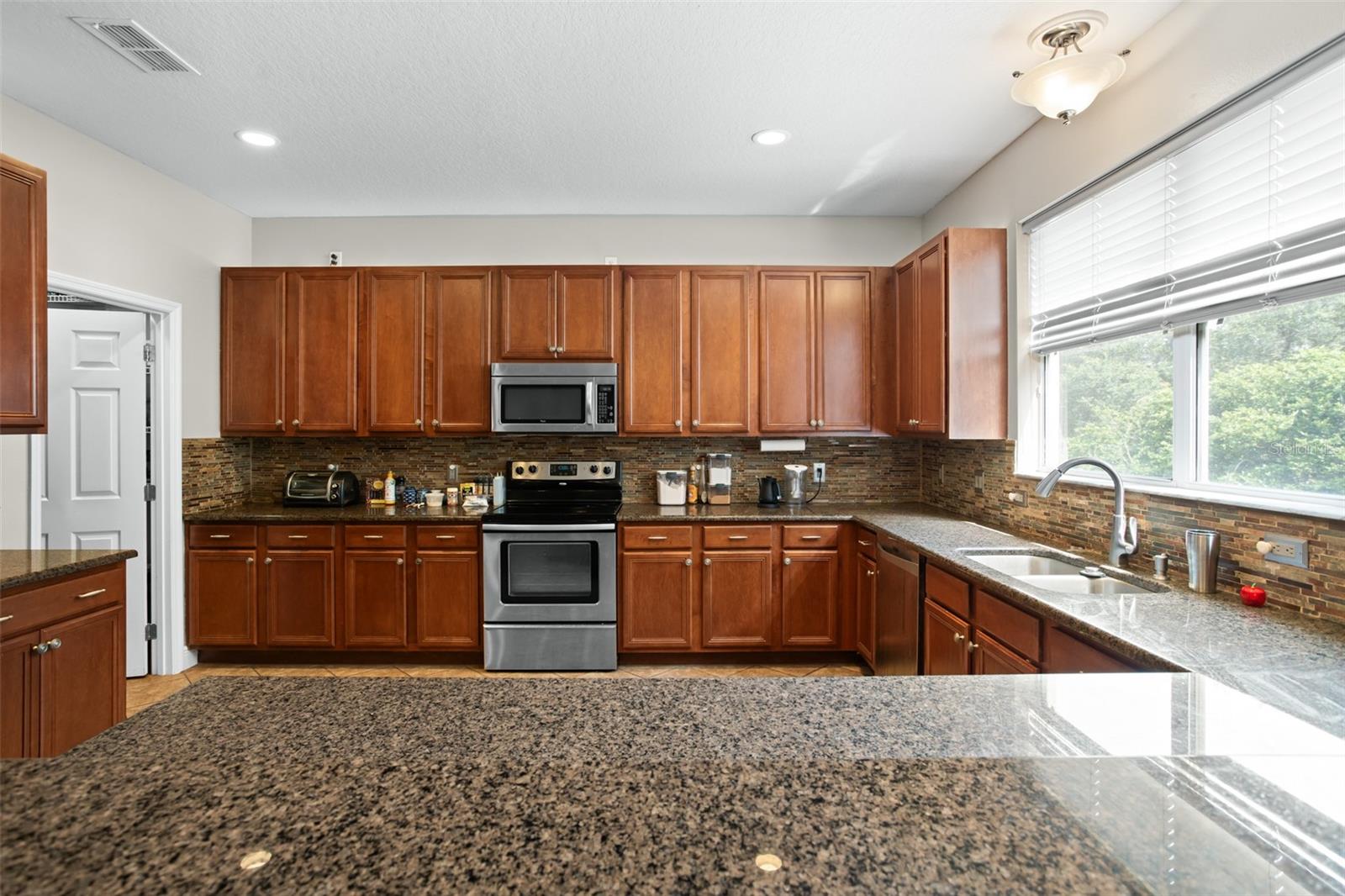 2040 TOUCHWOOD CT, APOPKA, FL, 32712