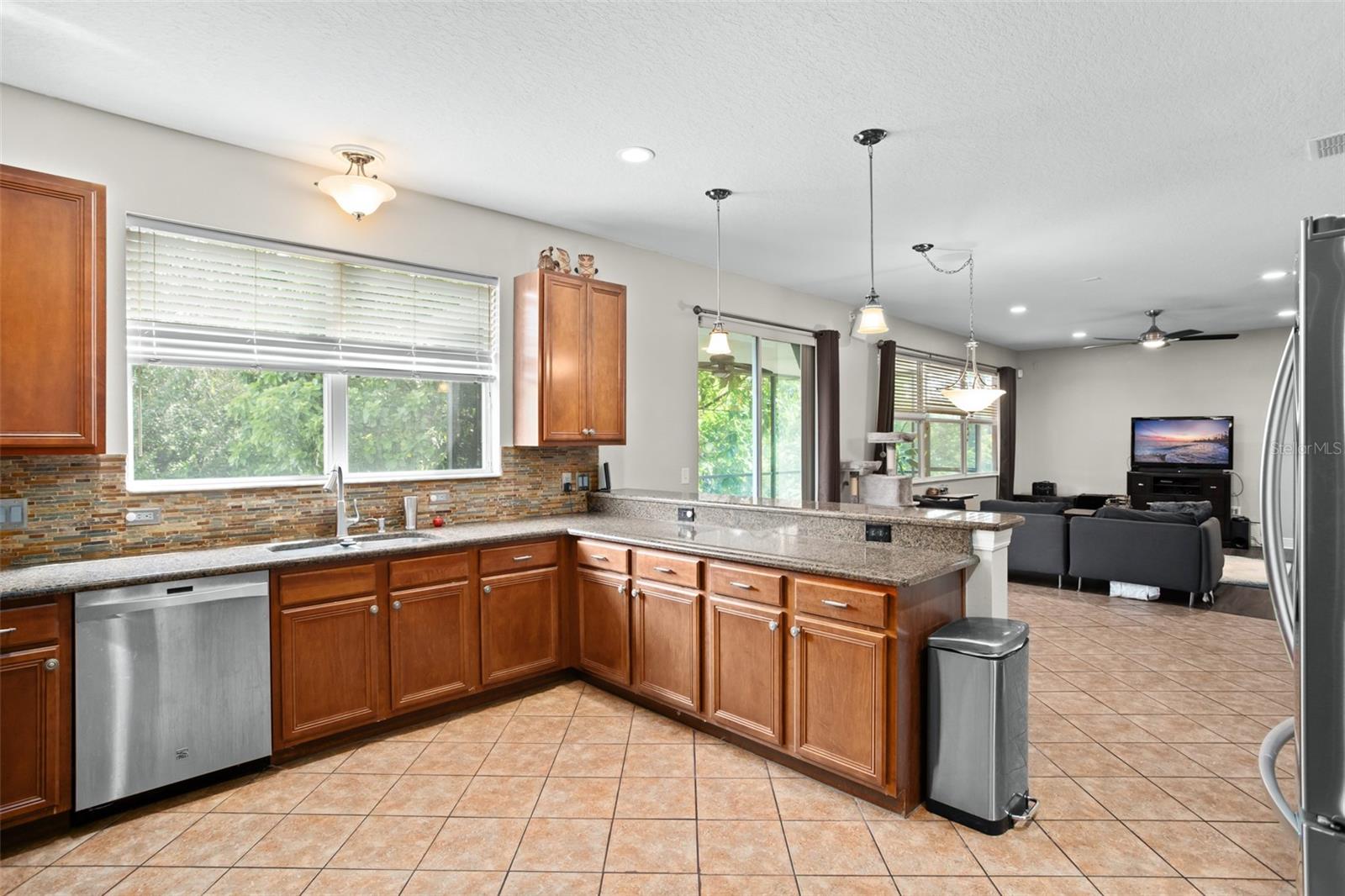 2040 TOUCHWOOD CT, APOPKA, FL, 32712