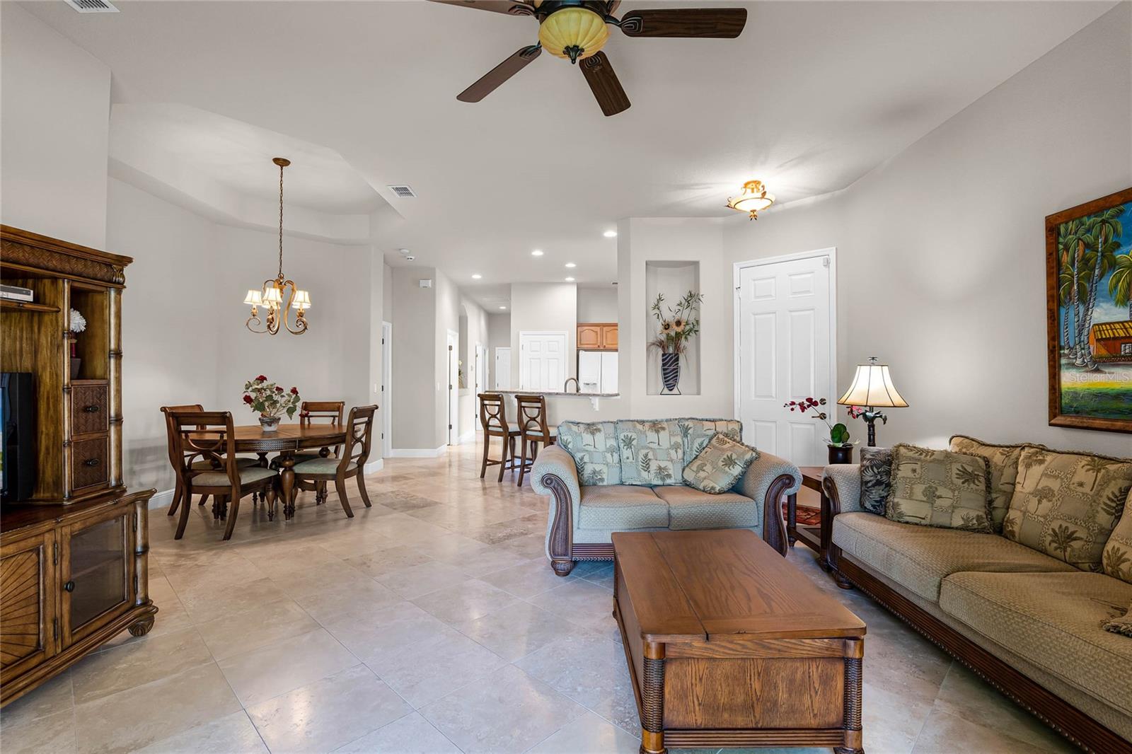 118 LOWER LAKE CT, DEBARY, FL, 32713