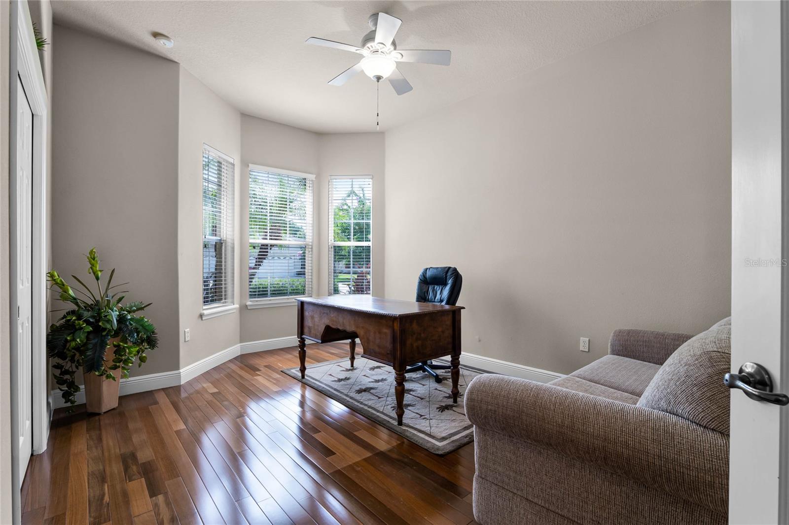 118 LOWER LAKE CT, DEBARY, FL, 32713