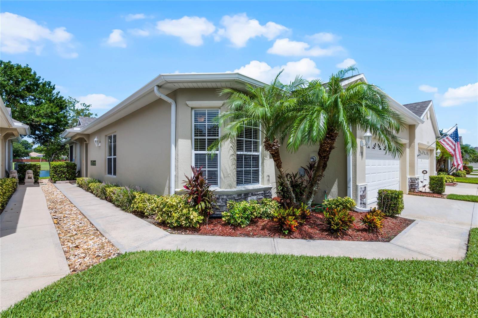 118 LOWER LAKE CT, DEBARY, FL, 32713