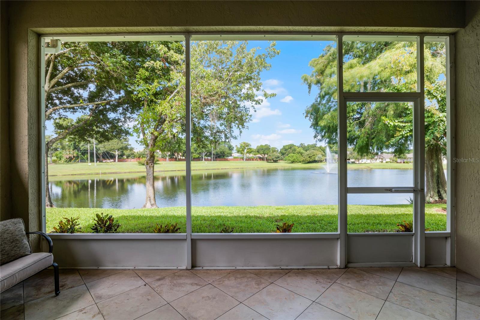 118 LOWER LAKE CT, DEBARY, FL, 32713