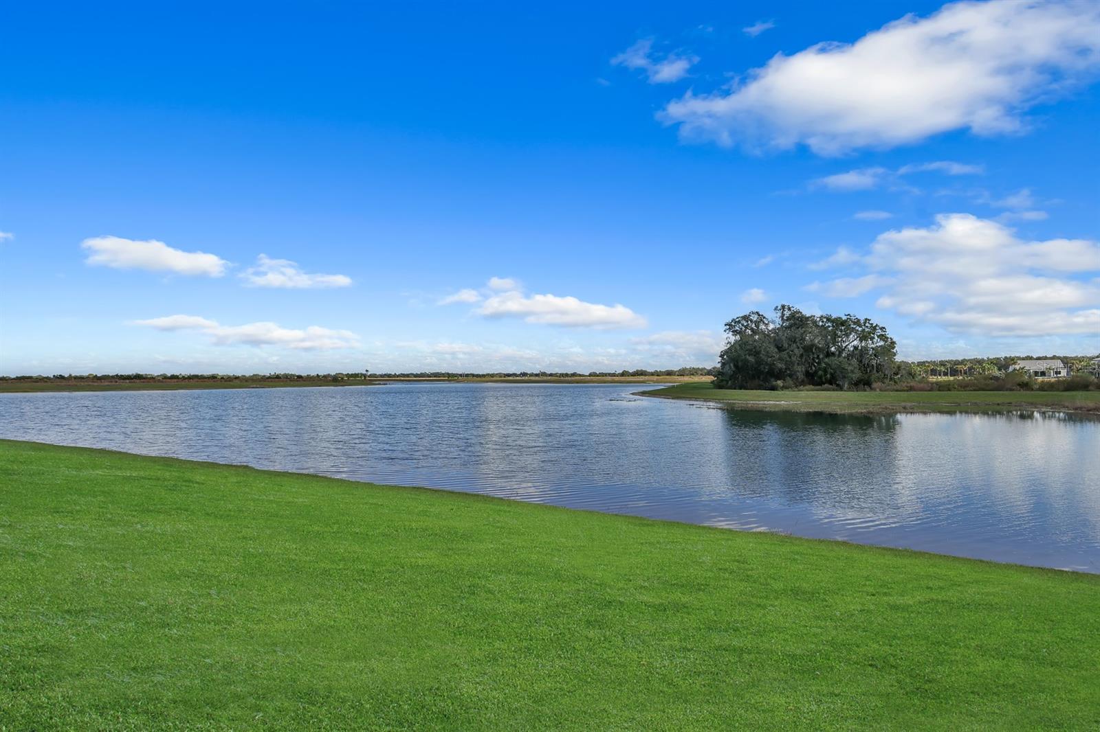 2469 WATERFRONT CIR, SARASOTA, FL, 34240
