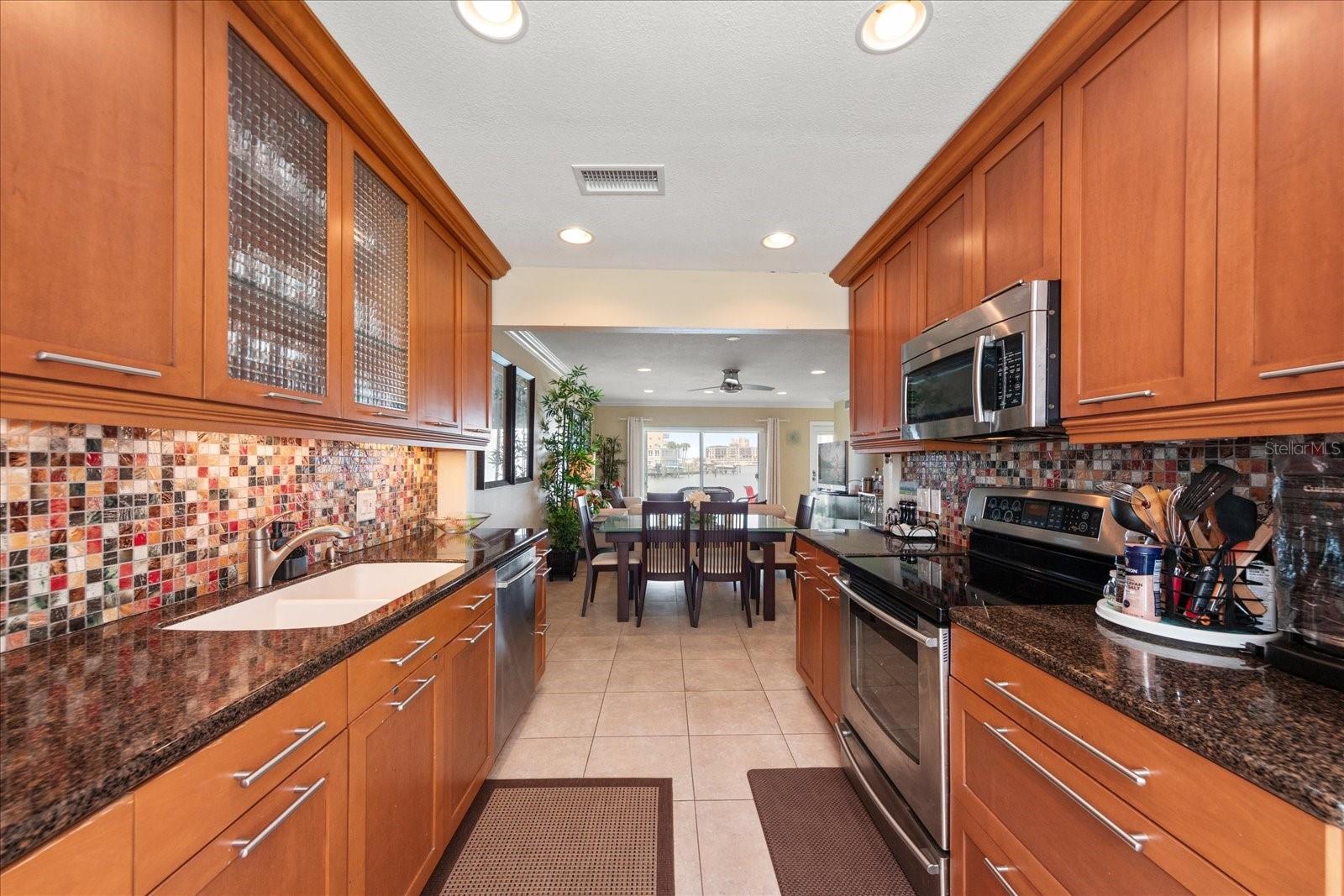 400 LARBOARD WAY #106, CLEARWATER BEACH, FL, 33767