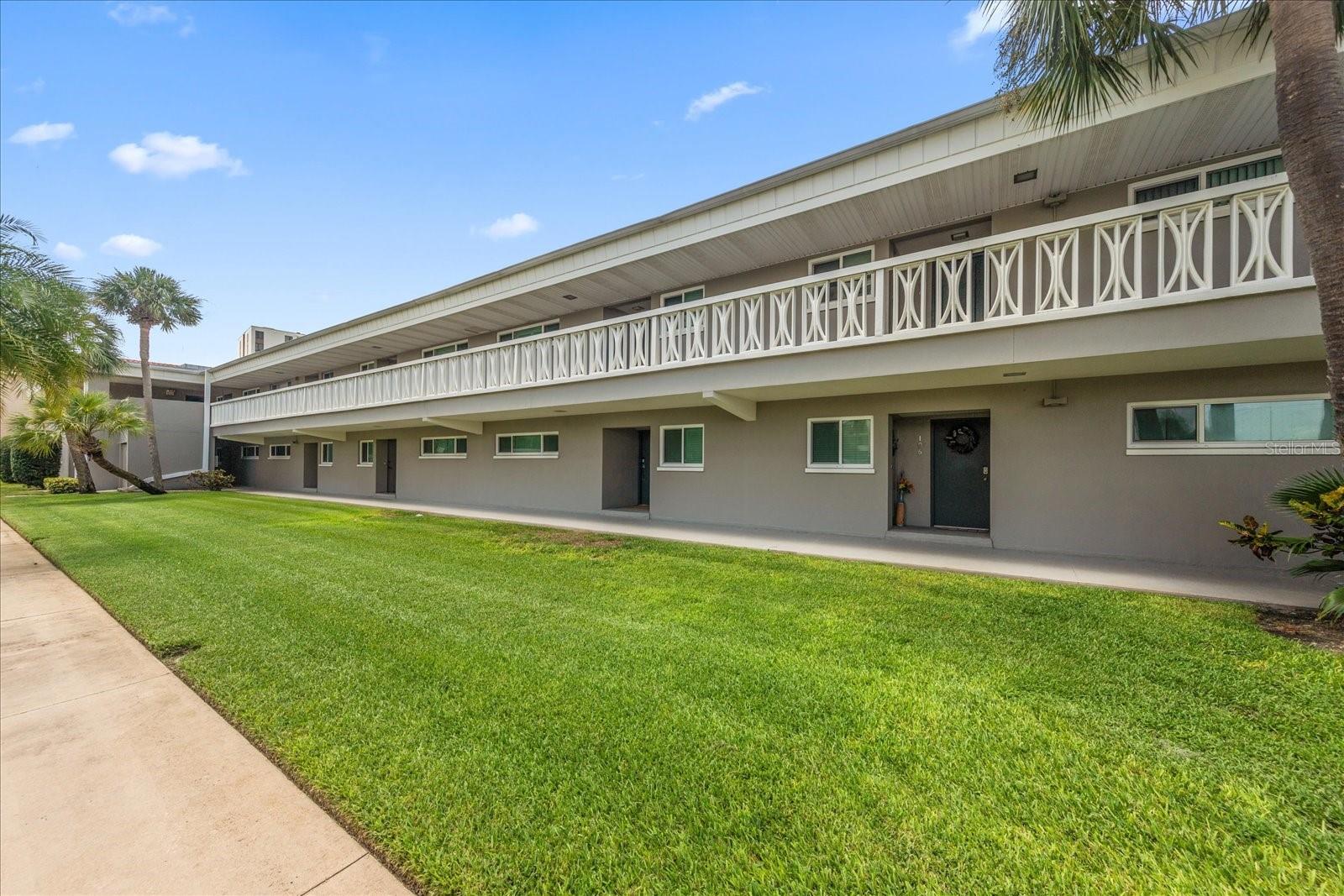 400 LARBOARD WAY #106, CLEARWATER BEACH, FL, 33767