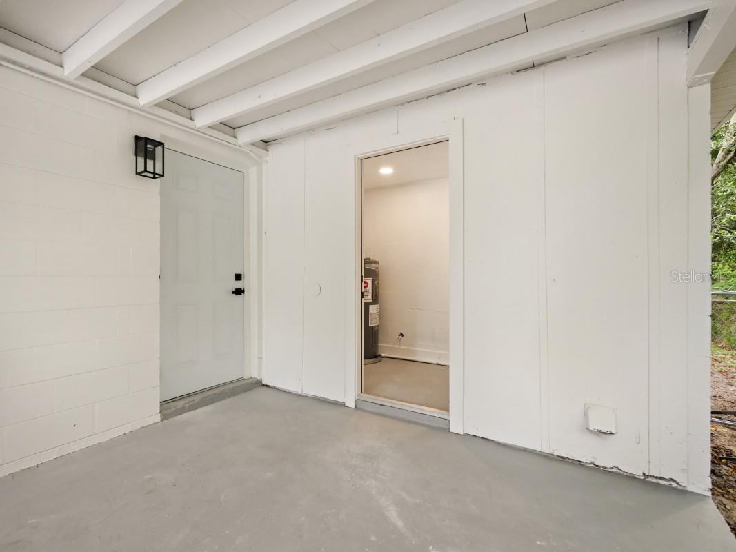 8614 TUPELO DR, TAMPA, FL, 33637