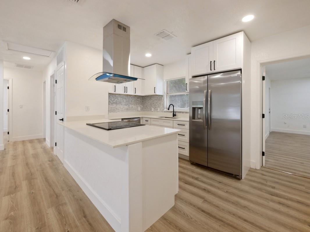 8614 TUPELO DR, TAMPA, FL, 33637