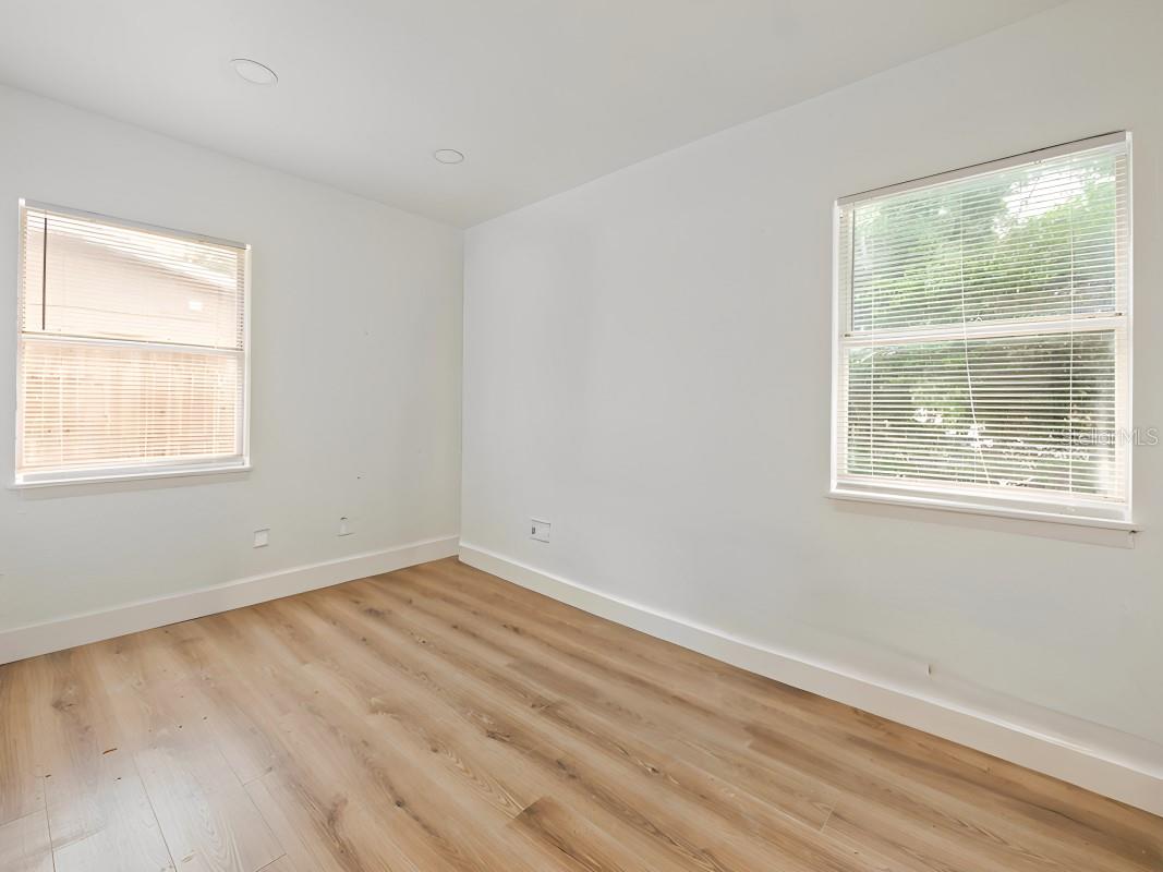 8614 TUPELO DR, TAMPA, FL, 33637