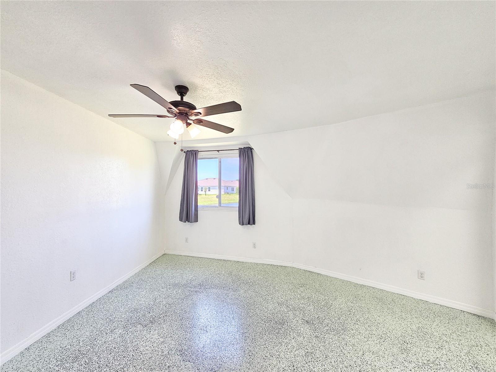 624 VOLCO RD, EDGEWATER, FL, 32141