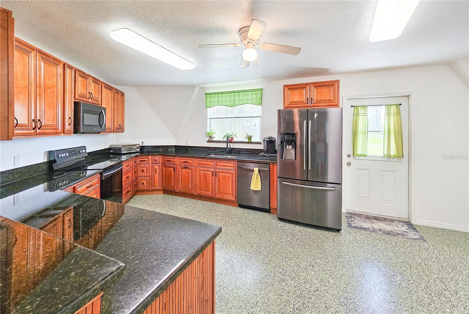 624 VOLCO RD, EDGEWATER, FL, 32141
