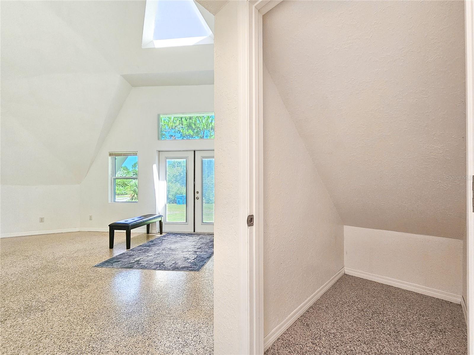 624 VOLCO RD, EDGEWATER, FL, 32141