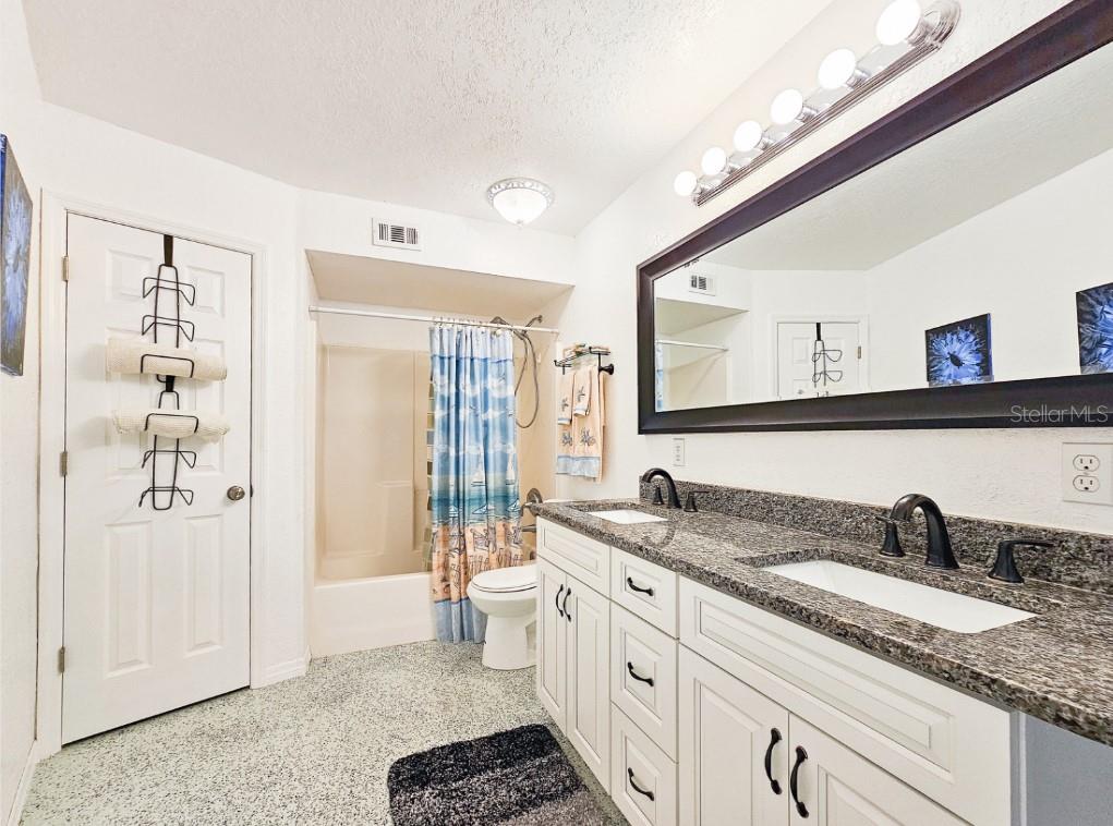 624 VOLCO RD, EDGEWATER, FL, 32141