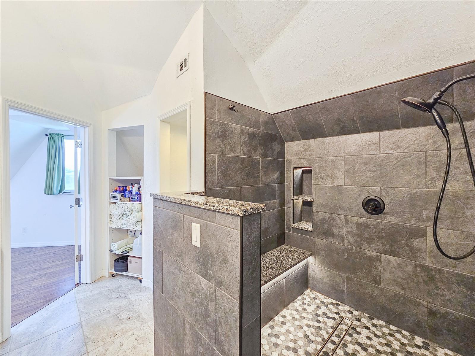 624 VOLCO RD, EDGEWATER, FL, 32141