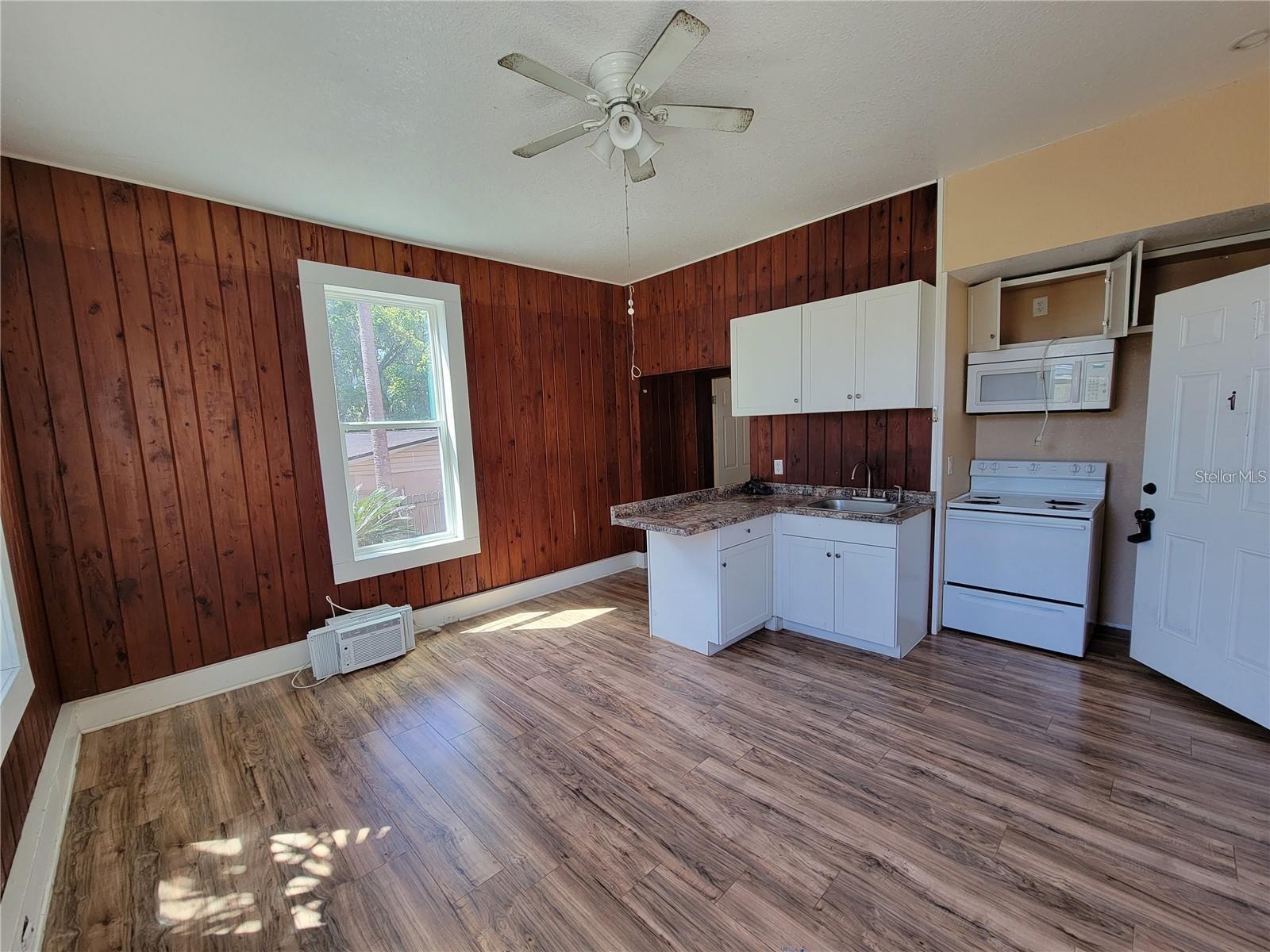 965 NE 2ND ST #1, OCALA, FL, 34470