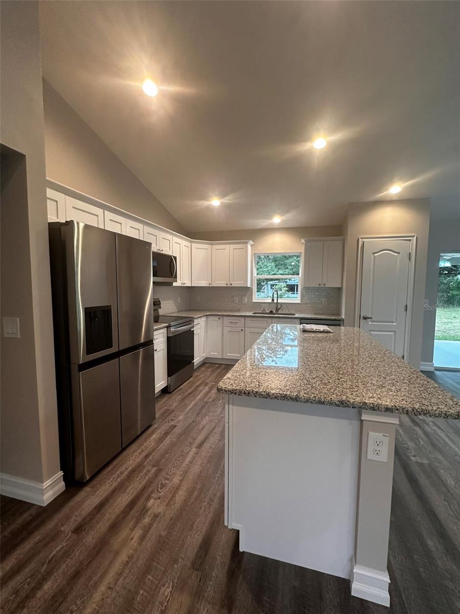 12202 SE 87TH CT, BELLEVIEW, FL, 34420