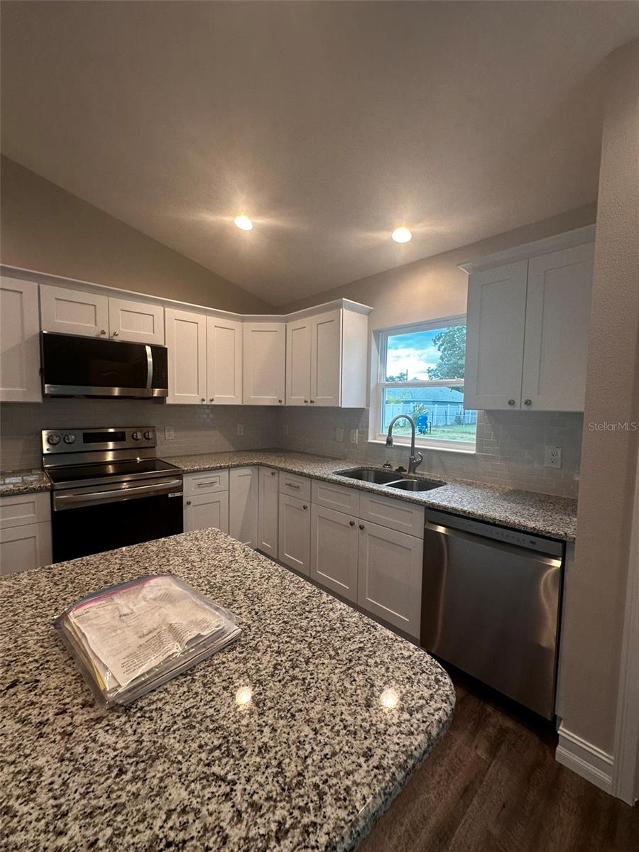 12202 SE 87TH CT, BELLEVIEW, FL, 34420