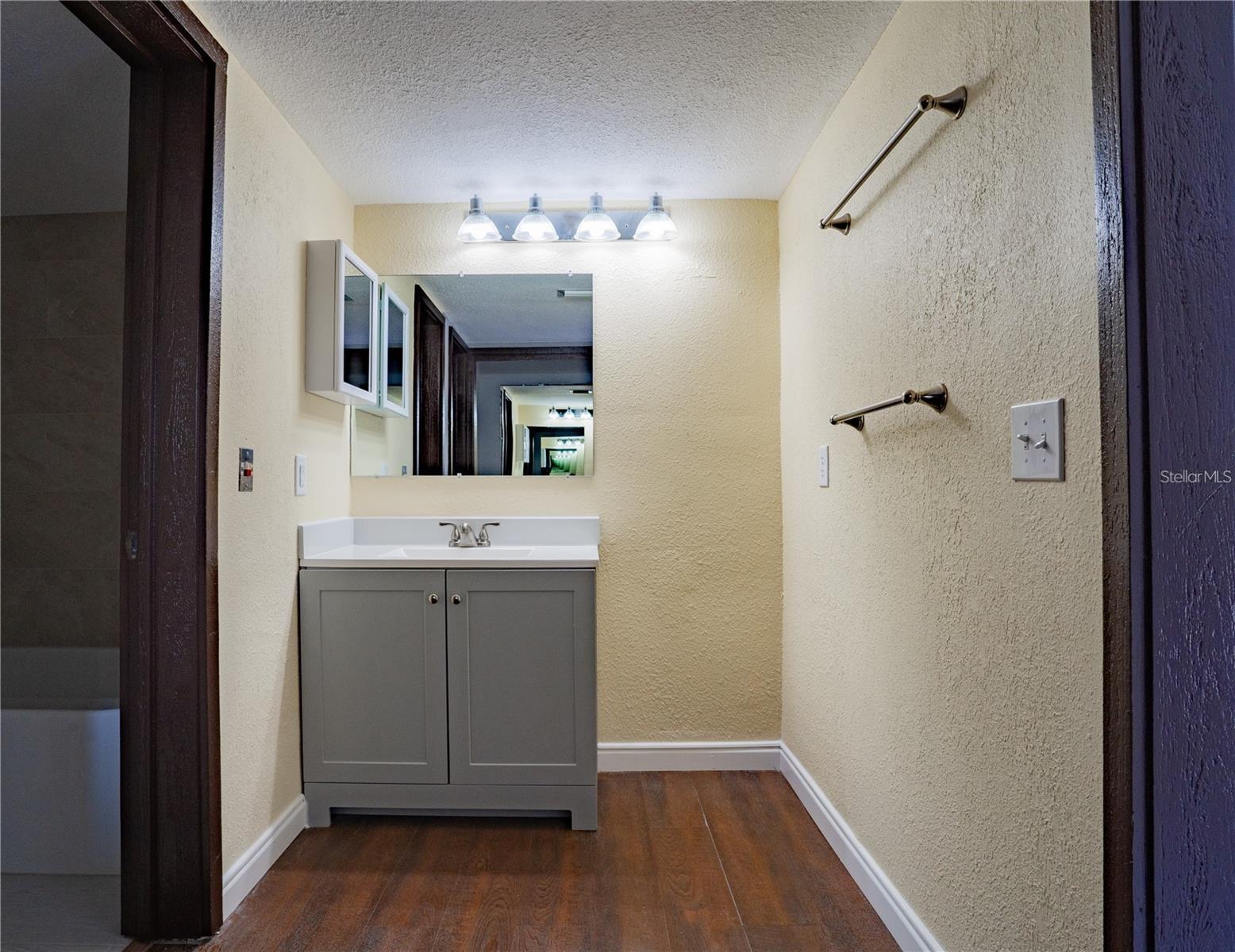 12 ROBYN LN, HAINES CITY, FL, 33844