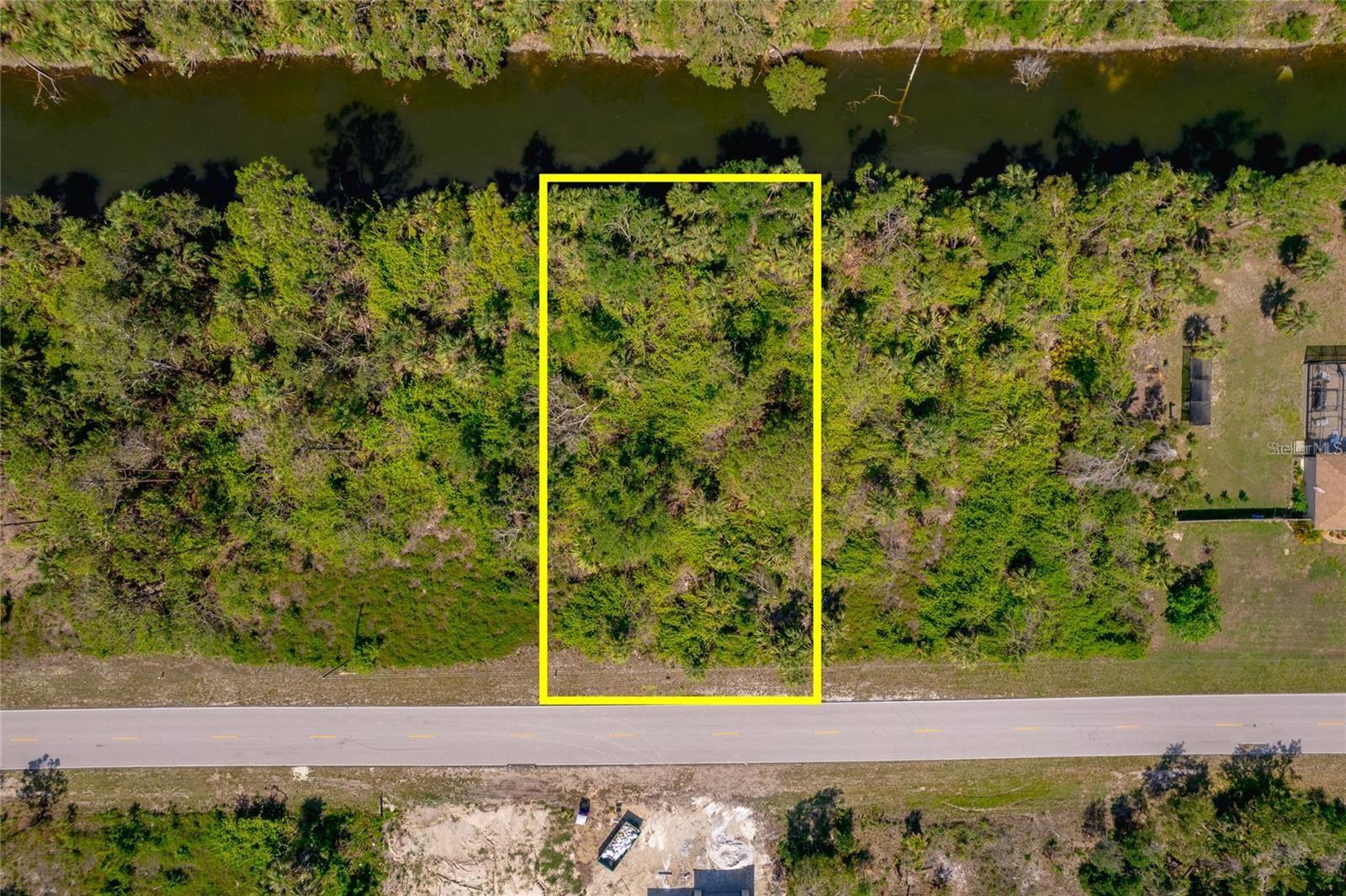 207 RAVENSWOOD BLVD, PORT CHARLOTTE, FL, 33954