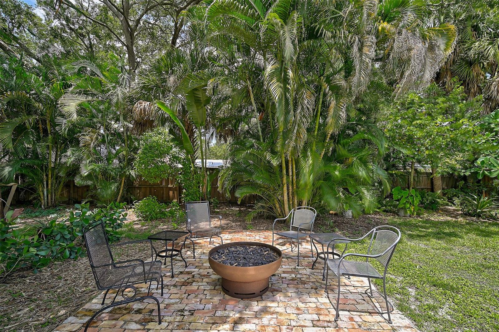 628 N ORANGE AVE, SARASOTA, FL, 34236