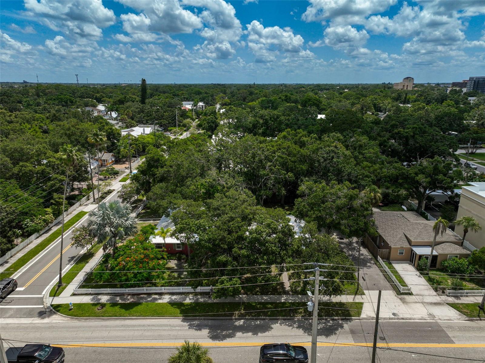 628 N ORANGE AVE, SARASOTA, FL, 34236