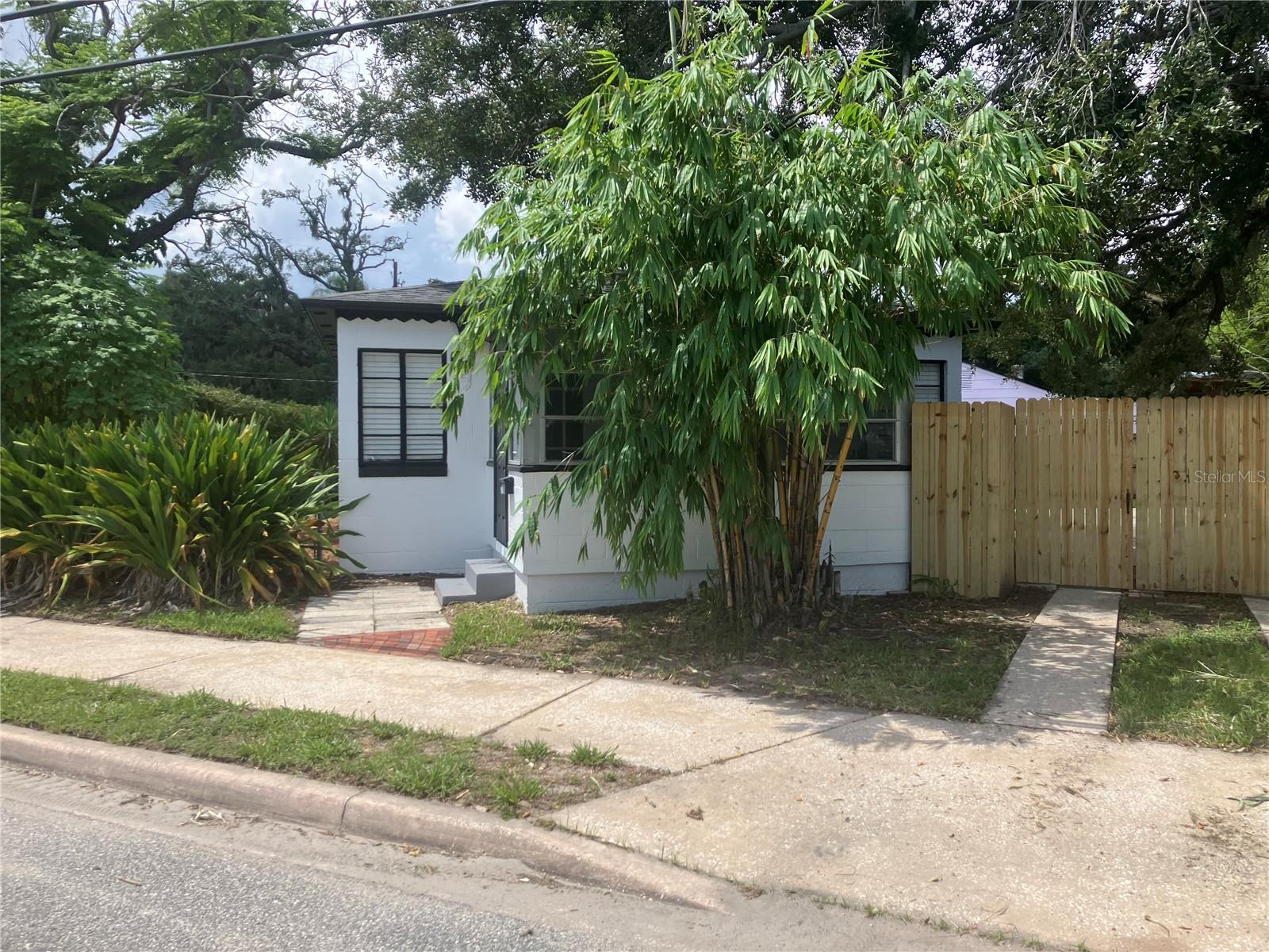 1639 SILVER STAR RD, ORLANDO, FL, 32804