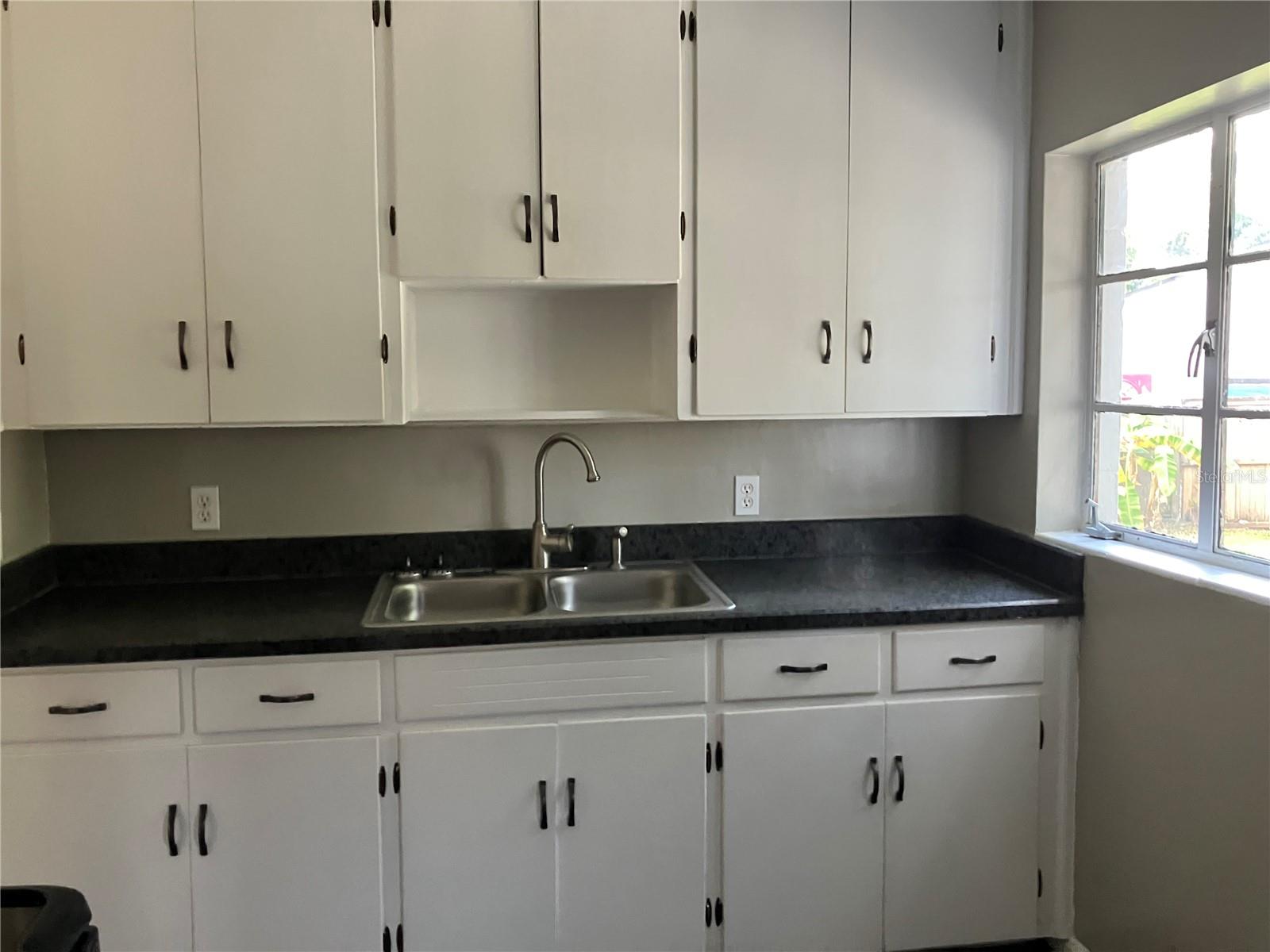 1639 SILVER STAR RD, ORLANDO, FL, 32804